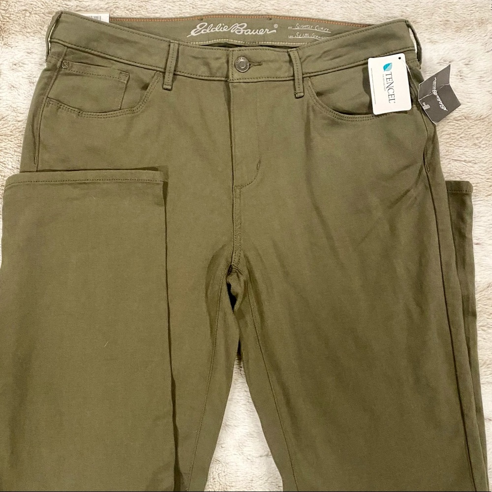 Eddie Bauer Slightly Curvy Slim Straight
